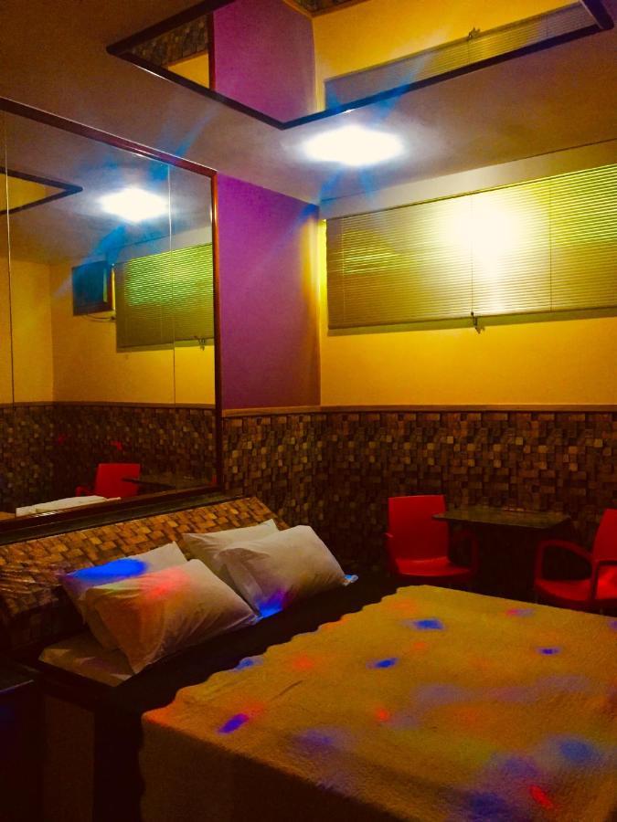 Imperium Inn Motel (Adults Only) Nova Ponte Buitenkant foto