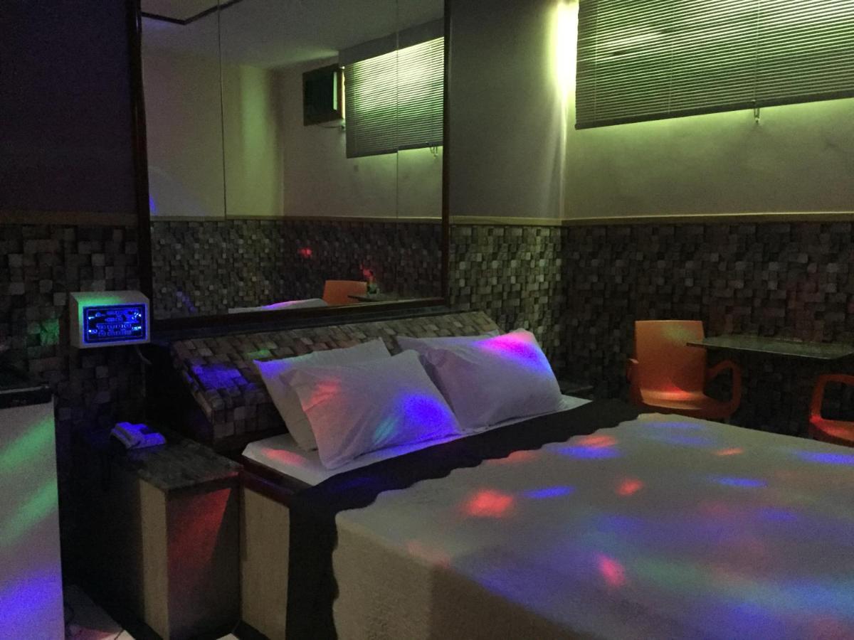 Imperium Inn Motel (Adults Only) Nova Ponte Buitenkant foto