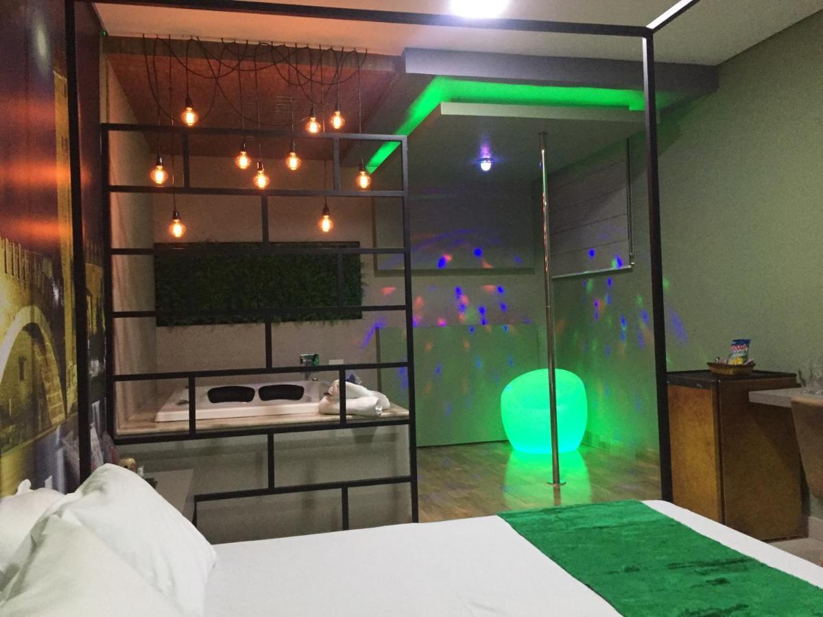 Imperium Inn Motel (Adults Only) Nova Ponte Buitenkant foto