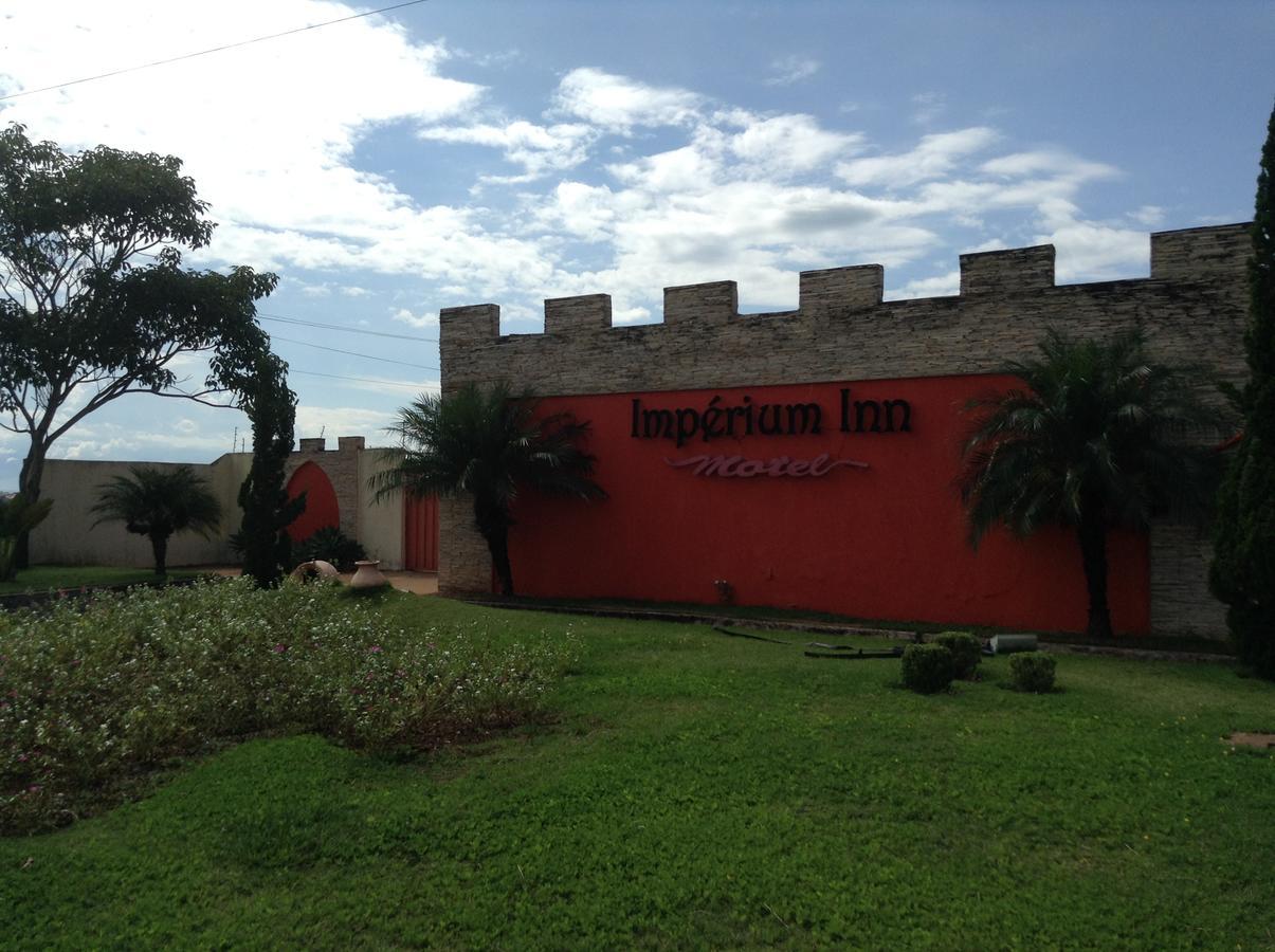 Imperium Inn Motel (Adults Only) Nova Ponte Buitenkant foto