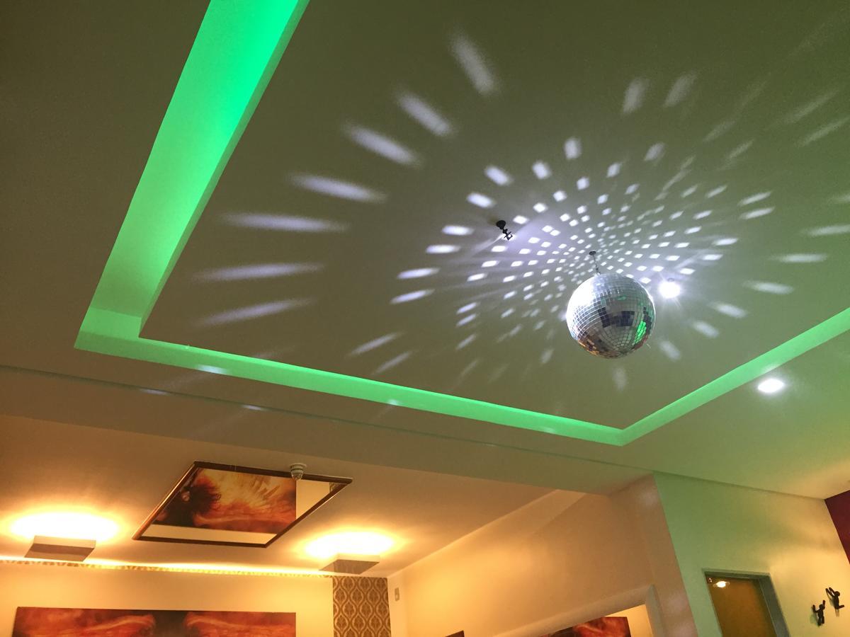 Imperium Inn Motel (Adults Only) Nova Ponte Buitenkant foto